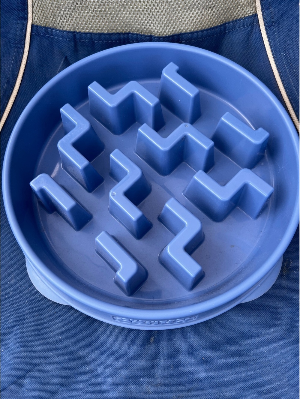 Outward Hound Slow Feeder Dog Bowl Puzzle - Blue